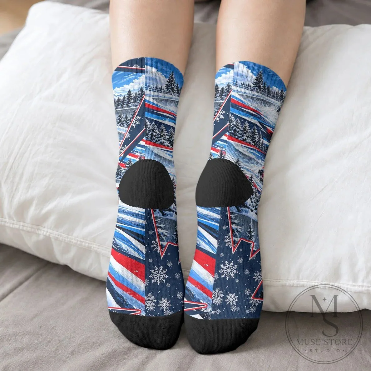 Winter Sliding Sports Bobsleigh Luge Skeleton Snowflakes Crew Socks 10 Winter Sliding Sports Bobsleigh Luge Skeleton Snowflakes Crew Socks